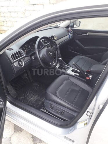 Volkswagen Passat 2014, 47,000 km - 1.8 l - Bakı