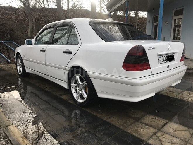 Mercedes C 240 1998, 200,000 km - 2.4 l - Bərdə