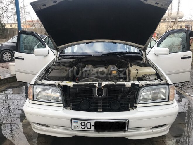 Mercedes C 240 1998, 200,000 km - 2.4 l - Bərdə