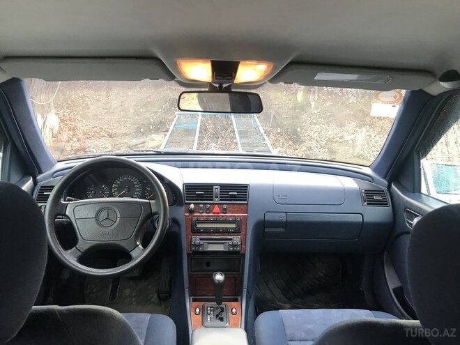 Mercedes C 240 1998, 200,000 km - 2.4 l - Bərdə