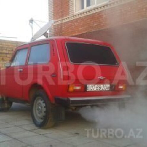 LADA (VAZ) Niva 1980, 200,000 km - 1.6 l - Astara