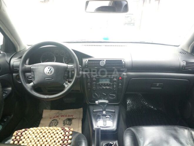 Volkswagen Passat 2001, 280,000 km - 1.8 l - Bakı