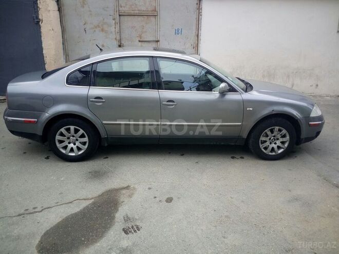 Volkswagen Passat 2001, 280,000 km - 1.8 l - Bakı