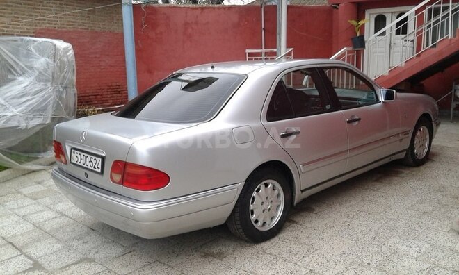Mercedes E 200 1997, 278,000 km - 0.2 l - Lənkəran