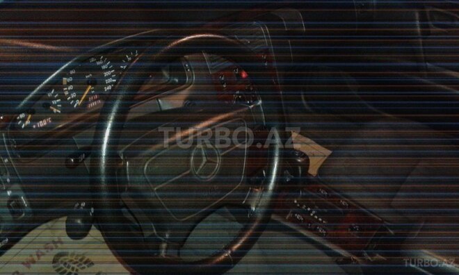 Mercedes E 200 1997, 278,000 km - 0.2 l - Lənkəran