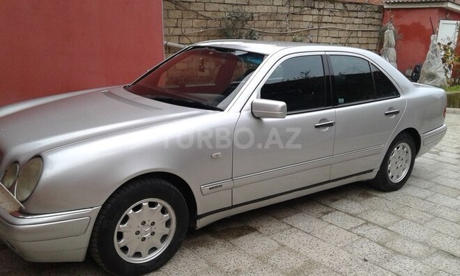 Mercedes E 200 1997, 278,000 km - 0.2 l - Lənkəran
