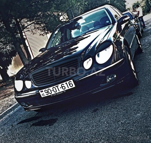Mercedes E 320 2004, 270,000 km - 3.2 l - Bakı