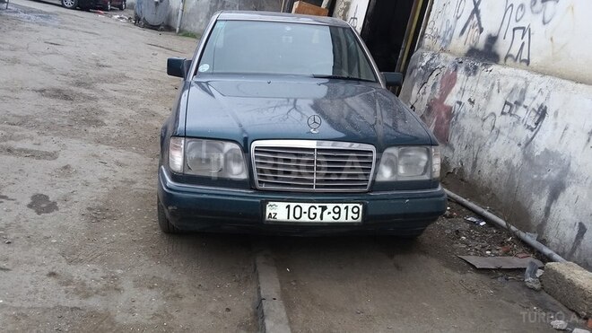 Mercedes E 280 1995, 269,989 km - 2.8 l - Bakı
