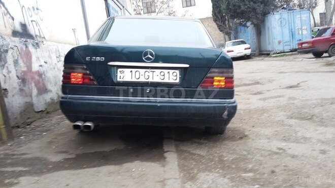 Mercedes E 280 1995, 269,989 km - 2.8 l - Bakı