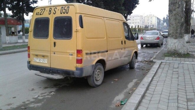 Ford Transit 1998, 405,000 km - 2.5 л - Xaçmaz