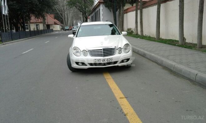 Mercedes E 200 2006, 176,000 km - 2.0 l - Şəmkir