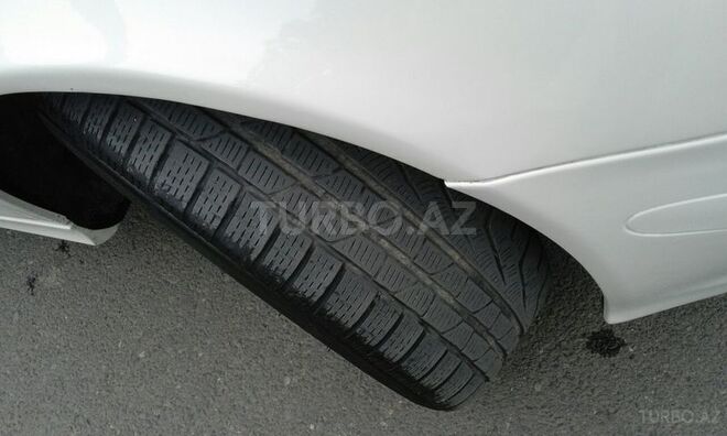Mercedes E 200 2006, 176,000 km - 2.0 l - Şəmkir