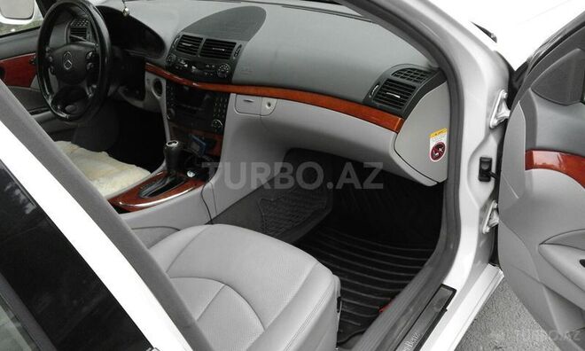 Mercedes E 200 2006, 176,000 km - 2.0 l - Şəmkir