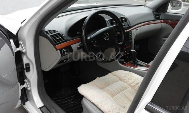 Mercedes E 200 2006, 176,000 km - 2.0 l - Şəmkir