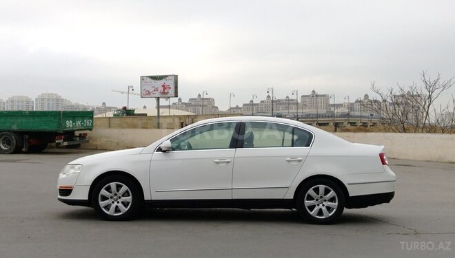 Volkswagen Passat 2006, 250,000 km - 2.0 l - Bakı
