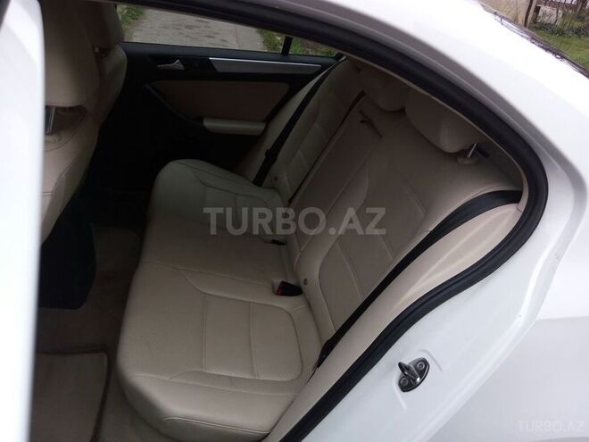Volkswagen Jetta 2013, 35,200 km - 1.8 l - Bakı