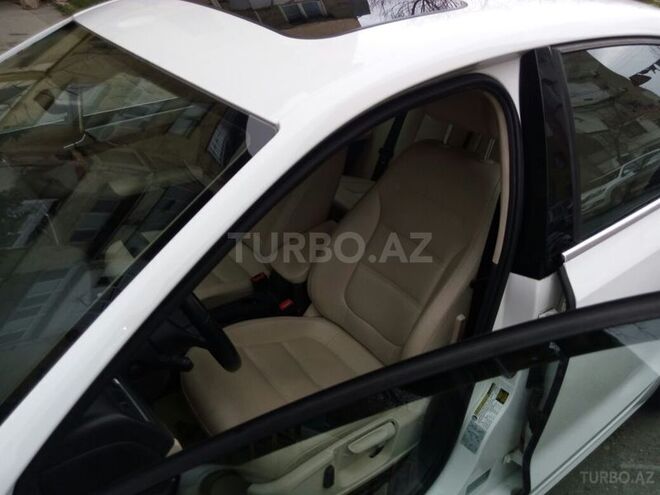 Volkswagen Jetta 2013, 35,200 km - 1.8 l - Bakı
