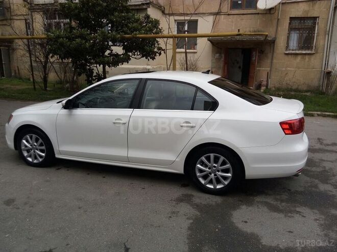 Volkswagen Jetta 2013, 35,200 km - 1.8 l - Bakı