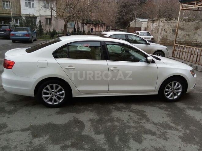Volkswagen Jetta 2013, 35,200 km - 1.8 l - Bakı