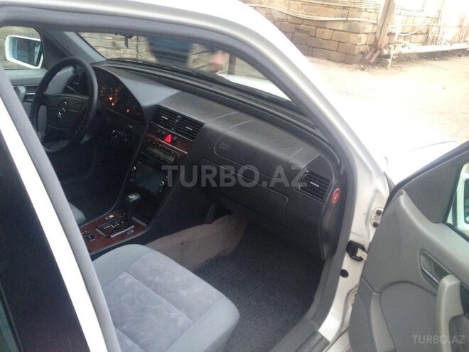Mercedes C 230 1999, 197,865 km - 2.3 l - Bakı