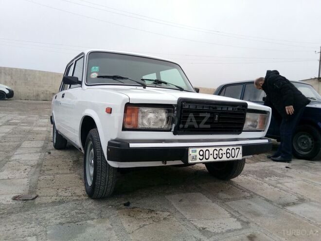 LADA (VAZ) 2107 2009, 196,000 km - 1.6 l - Bakı