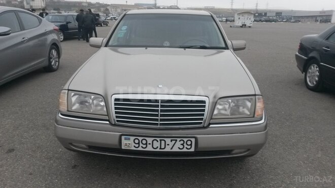 Mercedes C 230 1997, 233,000 km - 2.3 l - Bakı