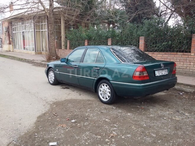Mercedes C 180 1995, 225,654 km - 1.8 l - Gəncə