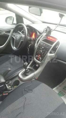 Opel Astra 2011, 154,200 km - 1.3 l - Bakı
