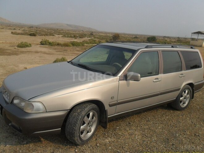 Volvo  2000, 200,000 km - 2.4 l - Ağcabədi