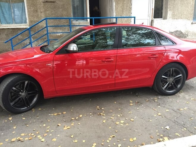 Audi A4 2009, 175,000 km - 2.0 л - Bakı