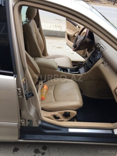 Mercedes C 240 2001, 221,111 km - 2.6 л - Bakı