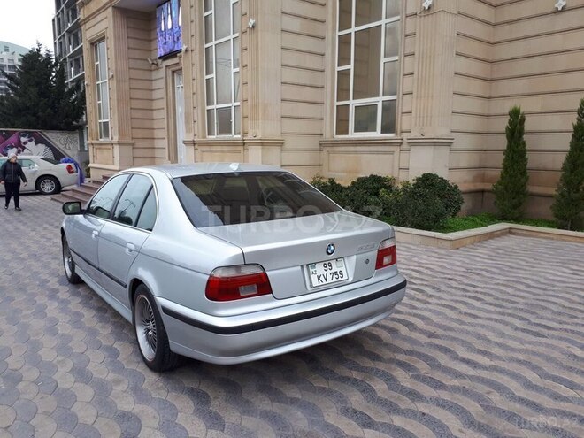 BMW 525 2001, 232,000 km - 2.5 l - Bakı