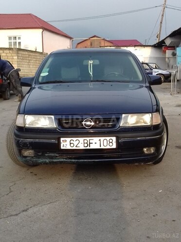 Opel Vectra 1994, 290,000 km - 2.0 l - Zaqatala