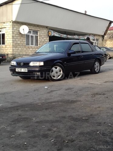 Opel Vectra 1994, 290,000 km - 2.0 l - Zaqatala