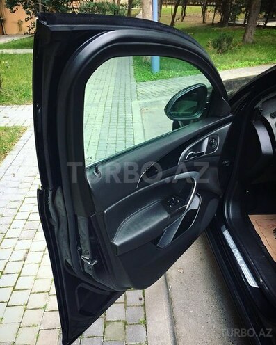 Opel Insignia 2010, 141,000 km - 2.0 л - Bakı