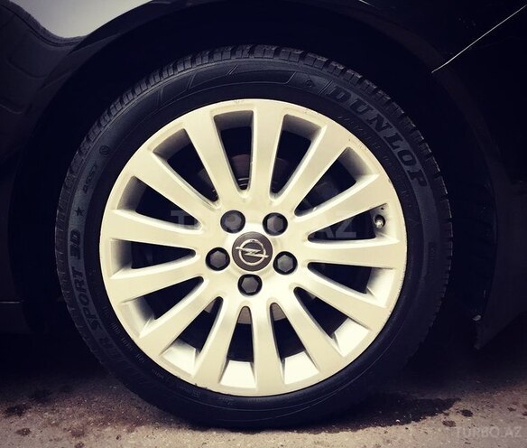 Opel Insignia 2010, 141,000 km - 2.0 л - Bakı