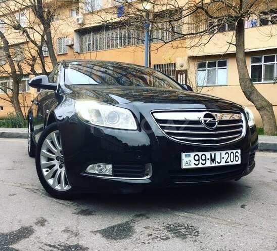 Opel Insignia 2010, 141,000 km - 2.0 л - Bakı