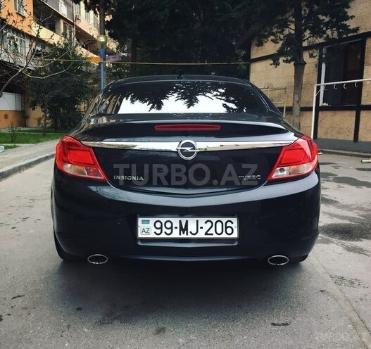 Opel Insignia 2010, 141,000 km - 2.0 л - Bakı