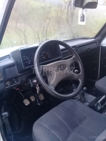 LADA (VAZ) Niva 2005, 94,000 km - 1.7 l - Yardımlı
