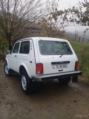 LADA (VAZ) Niva 2005, 94,000 km - 1.7 l - Yardımlı