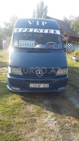 Mercedes Sprinter 208 1995, 387,456 km - 2.9 л - Zaqatala