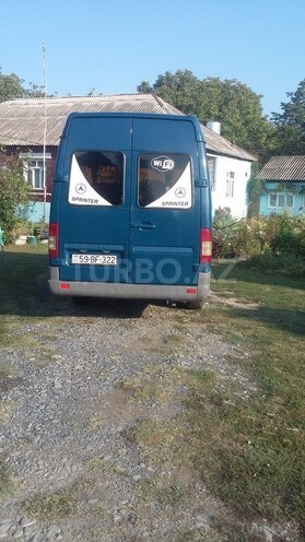 Mercedes Sprinter 208 1995, 387,456 km - 2.9 л - Zaqatala