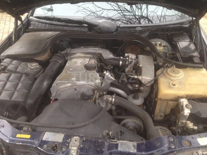 Mercedes C 200 1994, 230,000 km - 0.2 l - Gəncə