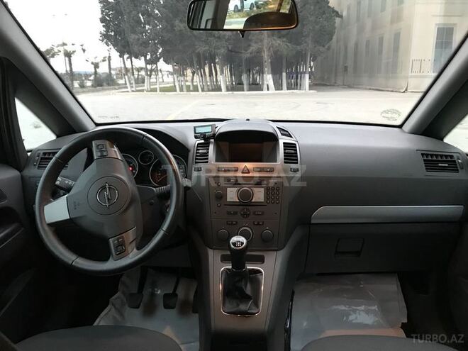 Opel Zafira 2006, 228,000 km - 1.9 l - Sumqayıt