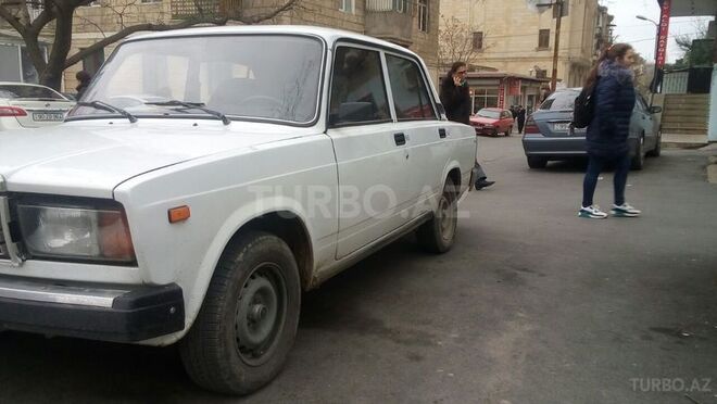 LADA (VAZ) 2107 2009, 135,000 km - 1.6 l - Bakı