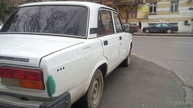 LADA (VAZ) 2107 2009, 135,000 km - 1.6 l - Bakı