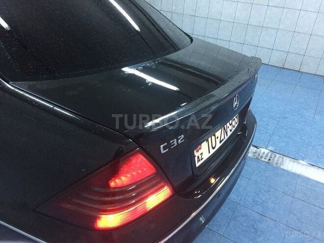 Mercedes C 320 2001, 178,400 km - 3.2 л - Bakı
