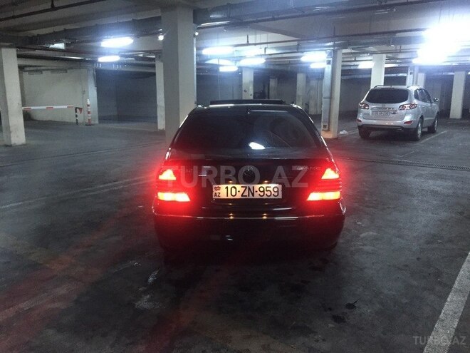 Mercedes C 320 2001, 178,400 km - 3.2 л - Bakı