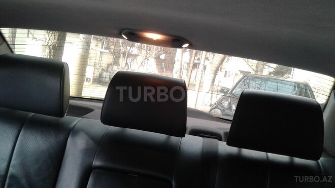 Mercedes E 220 2002, 315,896 km - 2.2 л - Bakı