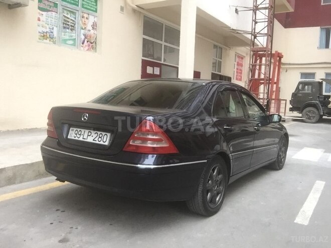 Mercedes C 240 2000, 310,000 km - 2.6 л - Bakı